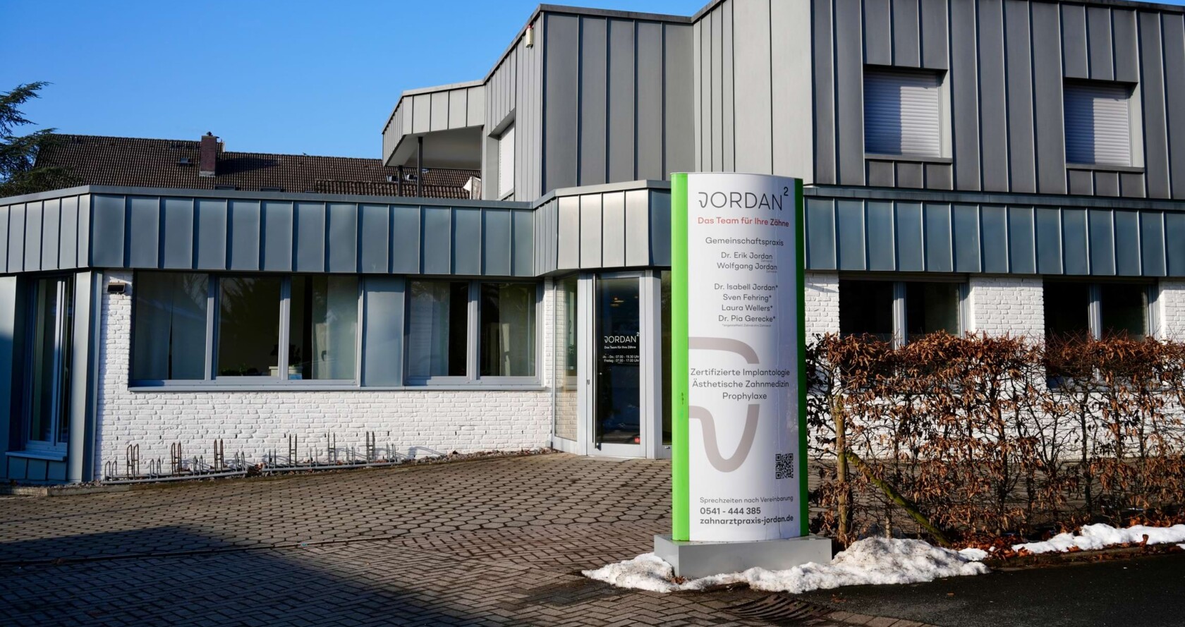 Aussenansicht der Praxis Jordan2.